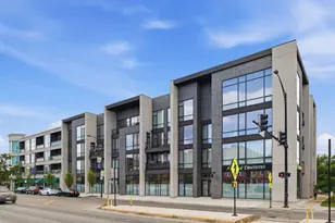 2405 W Iowa St, Chicago, IL 60622 - Photo 1