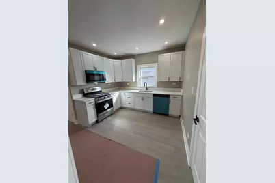 10426 S Calhoun Avenue, Chicago, IL 60617 - Photo 9