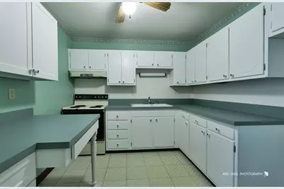 1110 N Farnsworth Avenue #310, Aurora, IL 60505 - Photo 3