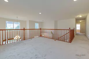2030 Padua Dr, Elgin, IL 60123 - Photo 21