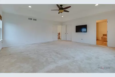 2030 Padua Drive, Elgin, IL 60123 - Photo 23