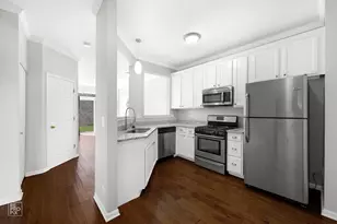 1353 Longchamps Ct, Grayslake, IL 60030 - Photo 5
