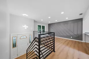 212 Kenilworth Dr, Bolingbrook, IL 60440 - Photo 5