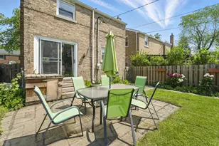 3831 Kirk St, Skokie, IL 60076 - Photo 29