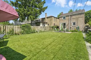 3831 Kirk St, Skokie, IL 60076 - Photo 27