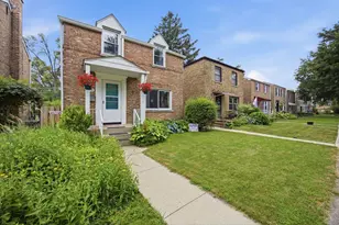 3831 Kirk St, Skokie, IL 60076 - Photo 1