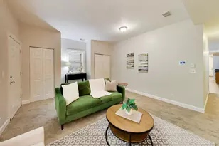 2927 N Gresham Ave, Chicago, IL 60618 - Photo 3