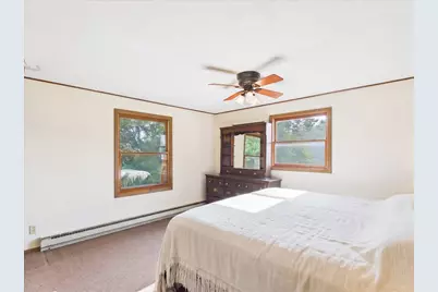 1114 W Lynwood Court, Freeport, IL 61032 - Photo 13