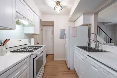 186 Judith Court #B, Bartlett, IL 60103 - Photo 7
