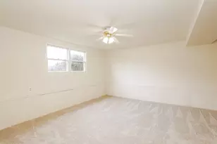 6743 Leland Ave, Hammond, IN 46323 - Photo 7