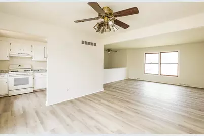 6743 Leland Avenue, Hammond, IN 46323 - Photo 9