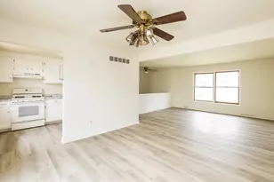 6743 Leland Ave, Hammond, IN 46323 - Photo 3