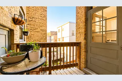 2208 W Winnemac Avenue #APT2, Chicago, IL 60625 - Photo 29