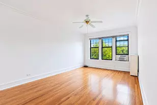 2208 W Winnemac Ave, Chicago, IL 60625 - Photo 3