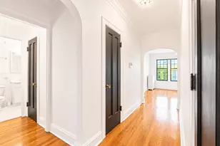 2208 W Winnemac Ave, Chicago, IL 60625 - Photo 9