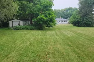 13298 W 21st St, Wadsworth, IL 60083 - Photo 3