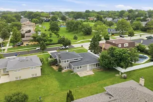 601 Honey Locust Ln, Darien, IL 60561 - Photo 29