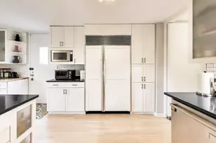 1203 E 50th St, Chicago, IL 60615 - Photo 15
