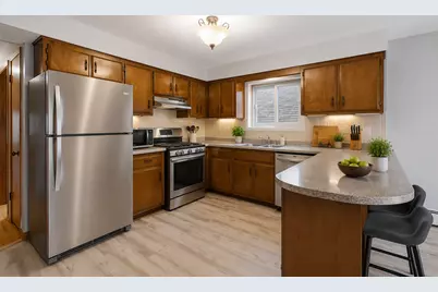 2746 N 75th Court #3, Elmwood Park, IL 60707 - Photo 7