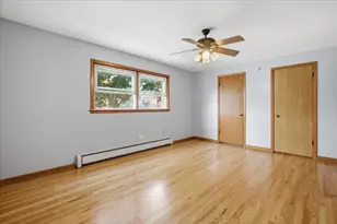 2746 N 75th Ct, Elmwood Park, IL 60707 - Photo 9