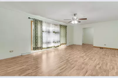 2308 185th Street, Lansing, IL 60438 - Photo 9