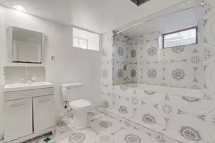 2308 185th St, Lansing, IL 60438 - Photo 15