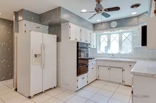 7845 N Nora Ave, Niles, IL 60714 - Photo 3