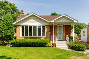 7845 N Nora Ave, Niles, IL 60714 - Photo 1