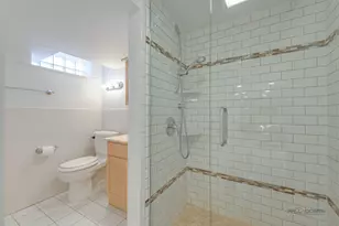 7845 N Nora Ave, Niles, IL 60714 - Photo 17