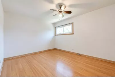 7845 N Nora Avenue, Niles, IL 60714 - Photo 7