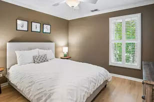 2543 E Hunter Dr, Arlington Heights, IL 60004 - Photo 17