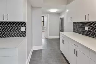 7000 S South Shore Dr, Chicago, IL 60649 - Photo 5