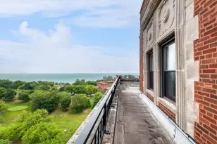 7000 S South Shore Dr, Chicago, IL 60649 - Photo 15