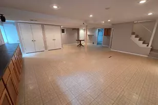 180 Farmgate Dr, Schaumburg, IL 60193 - Photo 25