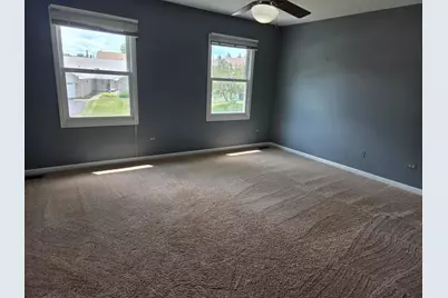 180 Farmgate Drive, Schaumburg, IL 60193 - Photo 17
