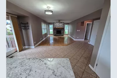 180 Farmgate Drive, Schaumburg, IL 60193 - Photo 13