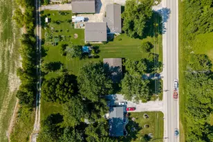 3275 Selmaville Rd, Salem, IL 62881 - Photo 35