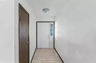 3275 Selmaville Rd, Salem, IL 62881 - Photo 9