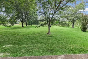 3275 Selmaville Rd, Salem, IL 62881 - Photo 5