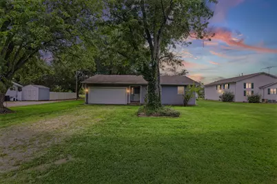 3275 Selmaville Road, Salem, IL 62881 - Photo 1