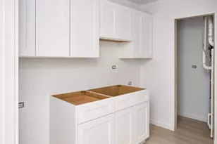 513 W 28th Pl, Chicago, IL 60616 - Photo 21