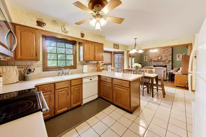 4505 Concorde Place, Lisle, IL 60532 - Photo 5