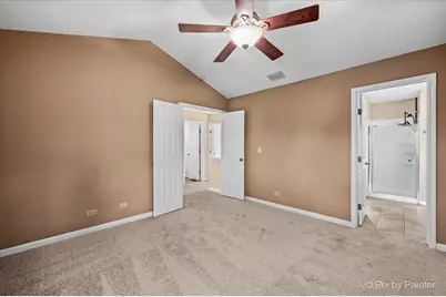 6 Elizabeth Court, Lake in the Hills, IL 60156 - Photo 17