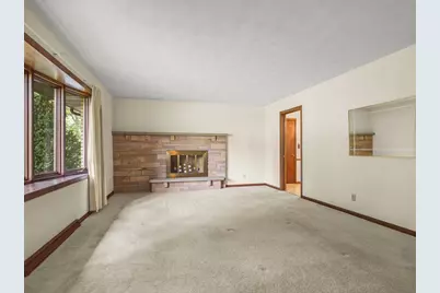 4367 Shorewood Drive, Rockford, IL 61101 - Photo 5
