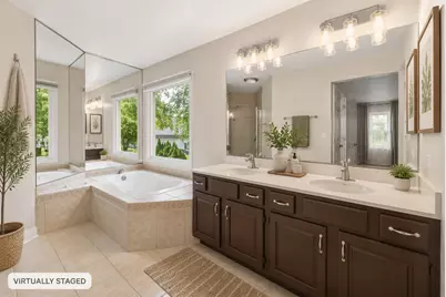 17 Cherrywood Drive, Schaumburg, IL 60194 - Photo 21