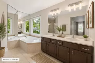 17 Cherrywood Dr, Schaumburg, IL 60194 - Photo 21