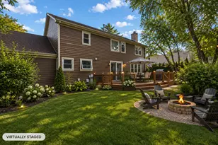 17 Cherrywood Dr, Schaumburg, IL 60194 - Photo 39