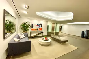 240 E Illinois St, Chicago, IL 60611 - Photo 3