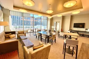 240 E Illinois St, Chicago, IL 60611 - Photo 37
