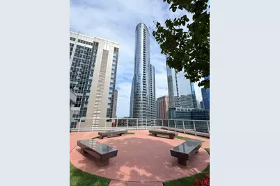 240 E Illinois Street #1706, Chicago, IL 60611 - Photo 33